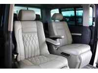 MPV Business  สุดหรูนั่งสบายในราคาน่ารัก 2011 Volkswagen Caravelle 2.0 TDi Turbo T5 สีดำ เกียร์ออโต้ 7 Speed DSG รูปที่ 10